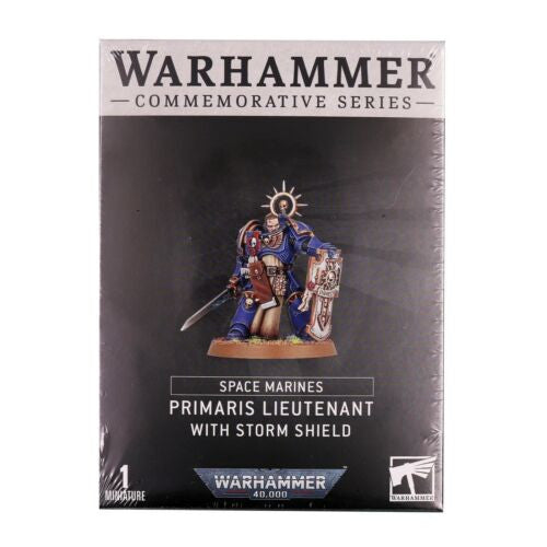 Space Marine: Primaris Lieutenant With Storm Shield